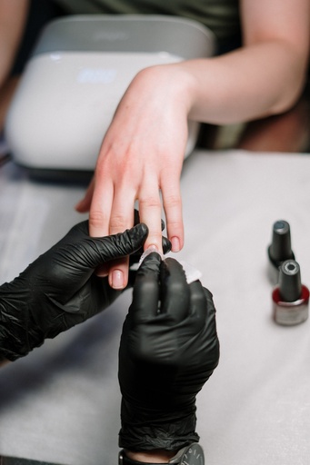 Manicura Semipermanente