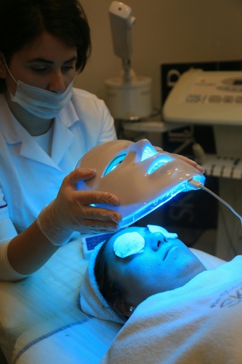 Fototerapia Facial